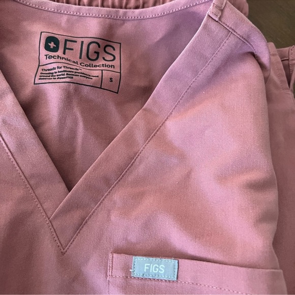 Figs Scrub Set - Picture 3 of 4